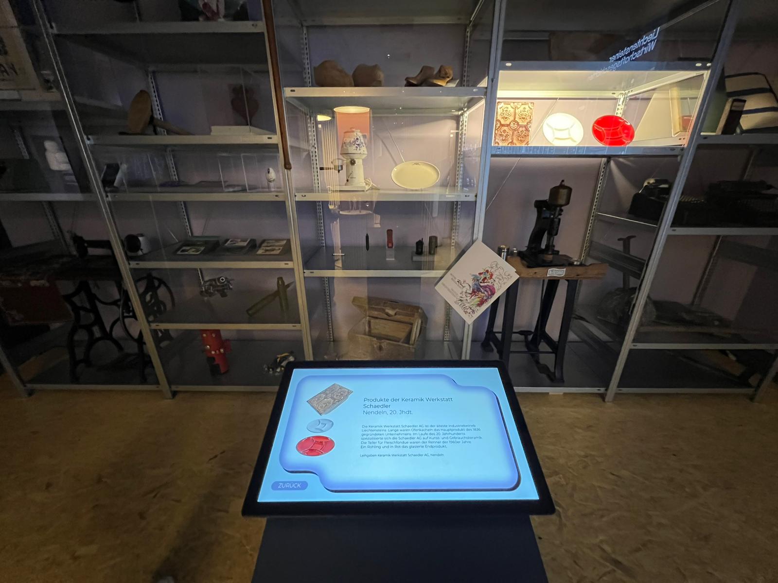 UX Design Objektregal